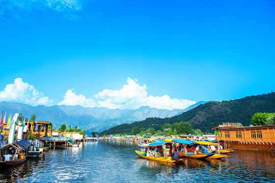 Srinagar Kashmir Tour